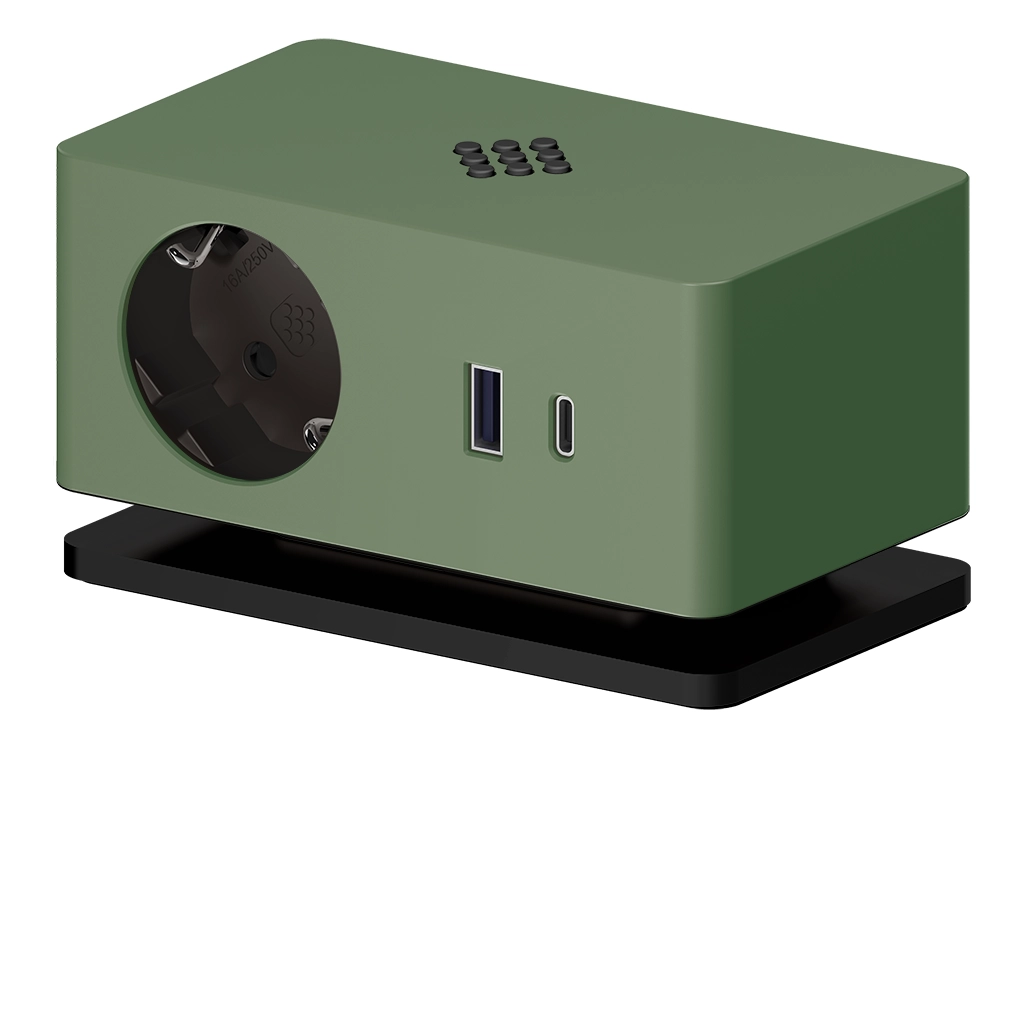 versaq-1-presa-schuko-verde-wireless-base-nera-usb-tipo-a-usb-tipo-c.webp