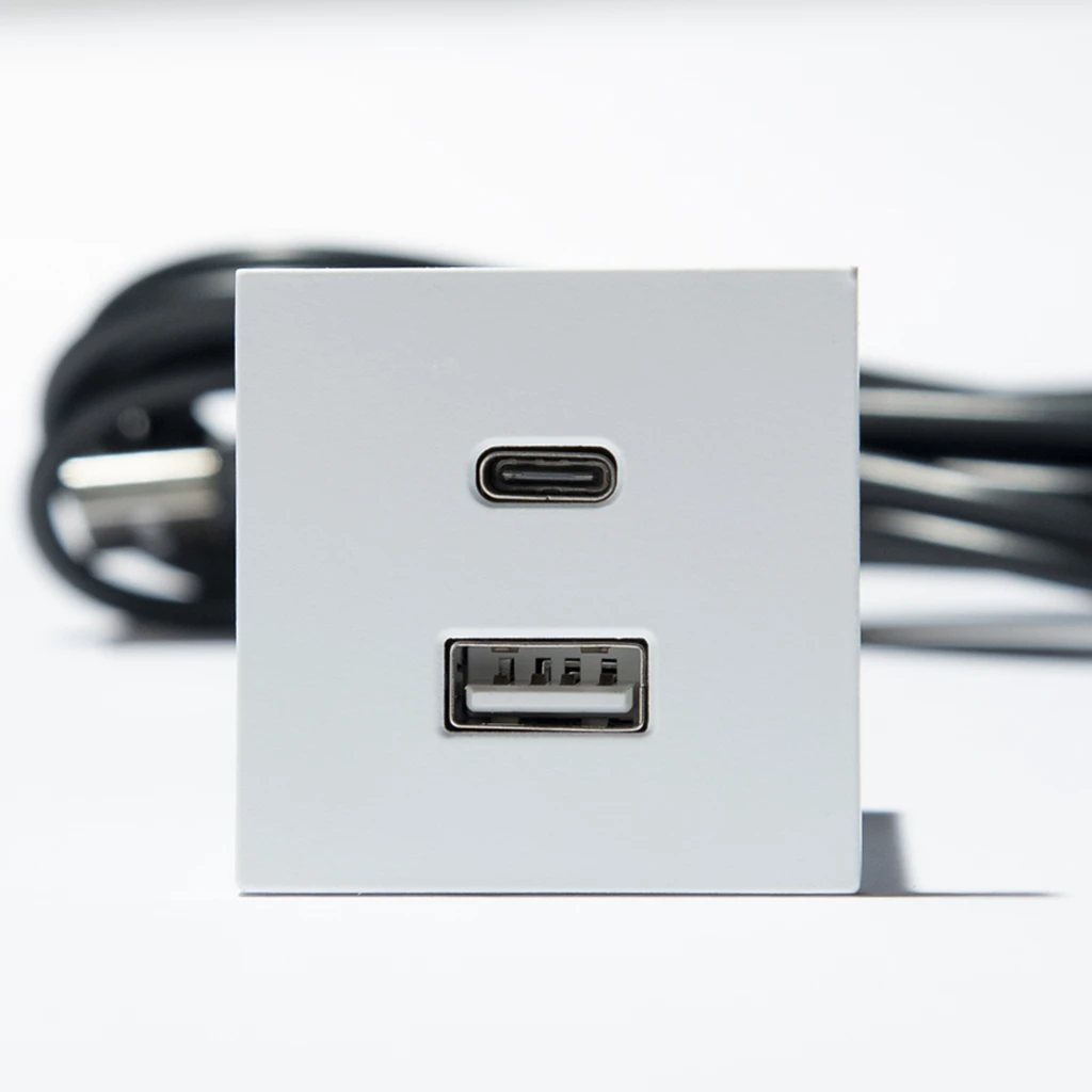 versapick-bianco-quadrato-usb-tipo-a-usb-tipo-c-1.webp