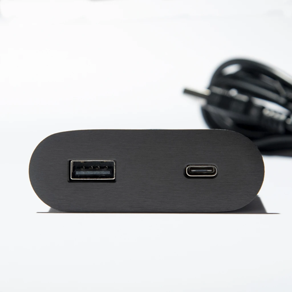 VersaPick | Multipresa da incasso ovale in zama con USB tipo A, USB tipo C e spina muroNero