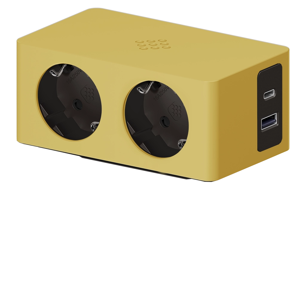 versaq-2-prese-schuko-giallo-usb-tipo-a-usb-tipo-c.webp