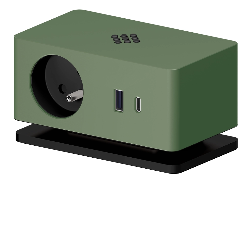 versaq-1-presa-francia-verde-wireless-base-nera-usb-tipo-a-usb-tipo-c.webp