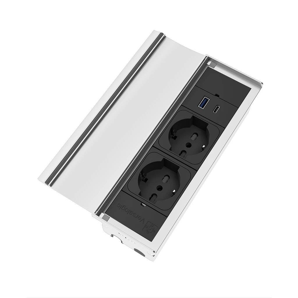 versalid-2-prese-unel-usb-tipo-a-usb-tipo-c-bianco-2.webp