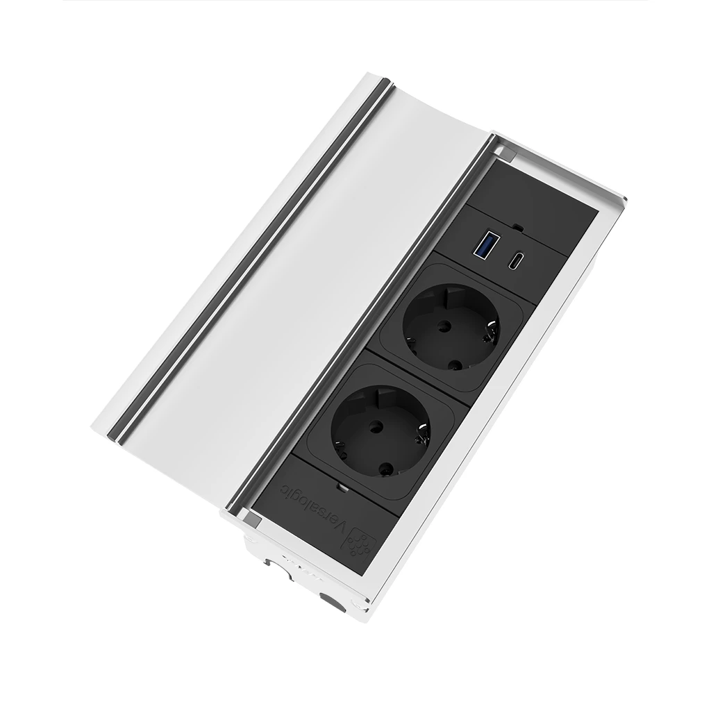 versalid-2-prese-schuko-usb-tipo-a-usb-tipo-c-bianco-2.webp
