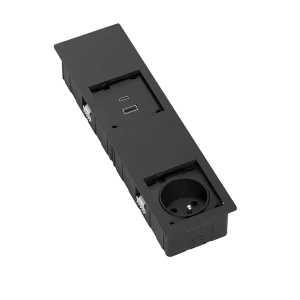 Multiprise escamotable rectangulaire avec 1 prise type France (E), USB type A, 1 USB type C et câble d’alimentation de 2 m avec prise électrique séparée.